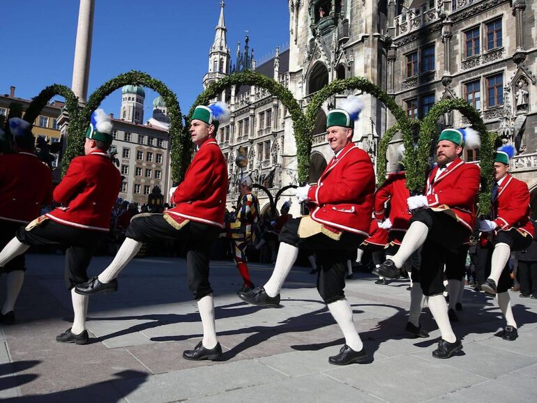 The coopers dance in Munich