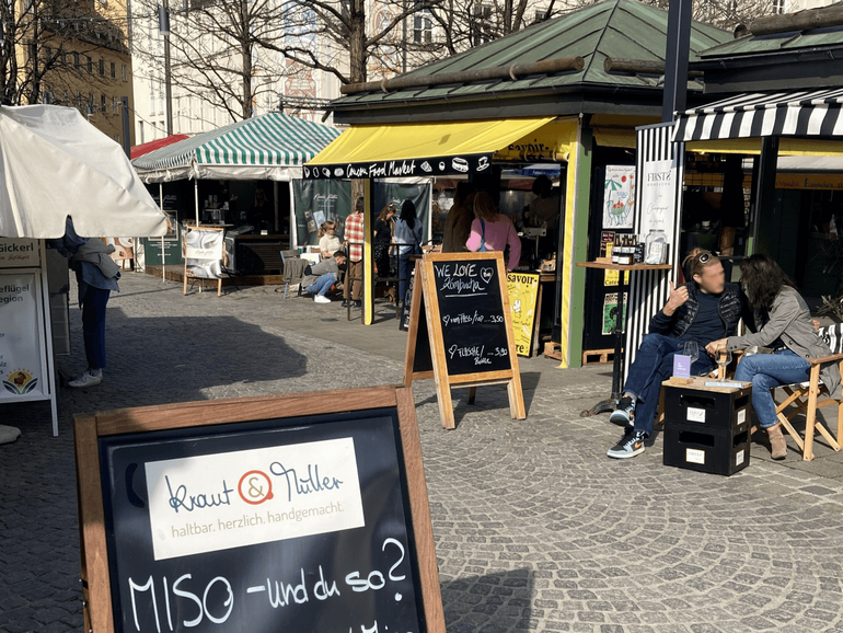 Feine Lebensmittel auf dem Münchner Viktualienmarkt